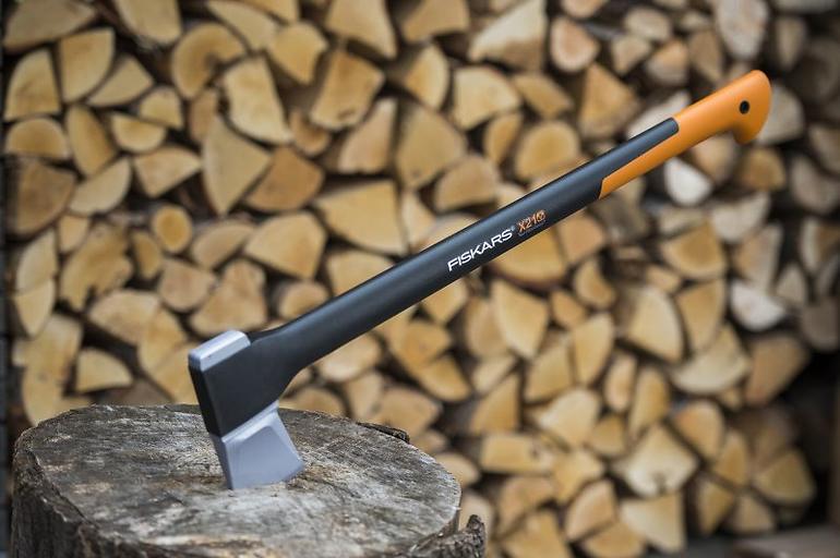 ŠTÍPACÍ SEKYRA L-X21 FISKARS